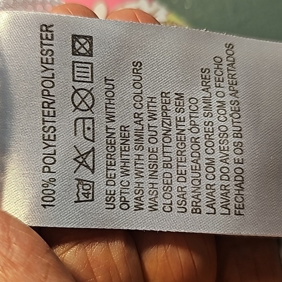 Daily Sport women's skort. Size 10. 5 pockets.  Beautiful‎ colors and fabric. - Picture 10 of 12